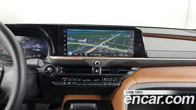 Toyota Crown 2025
