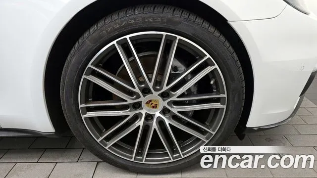 Porsche Panamera 2020