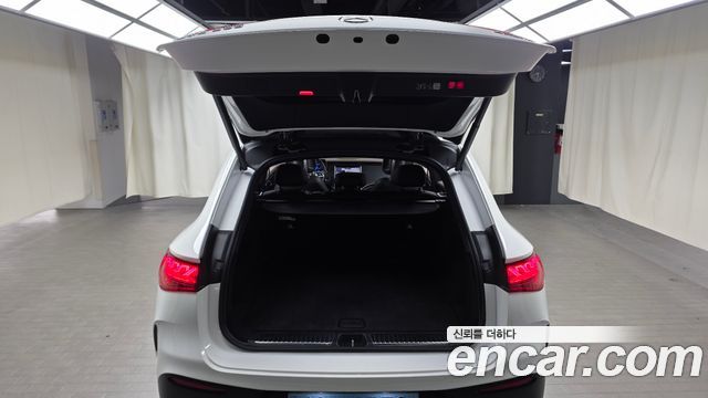 Mercedes-Benz EQE 2023