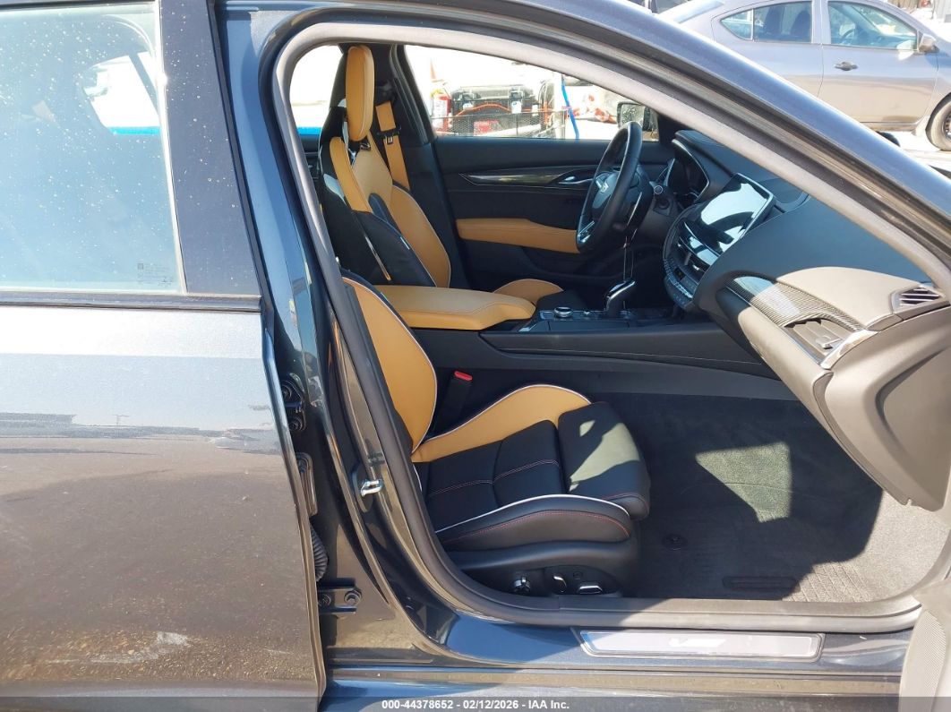 Cadillac CT5-V 2022