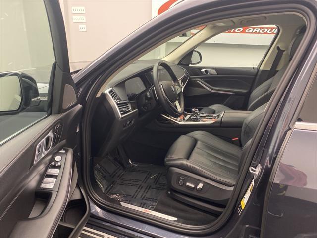 BMW X7 2021
