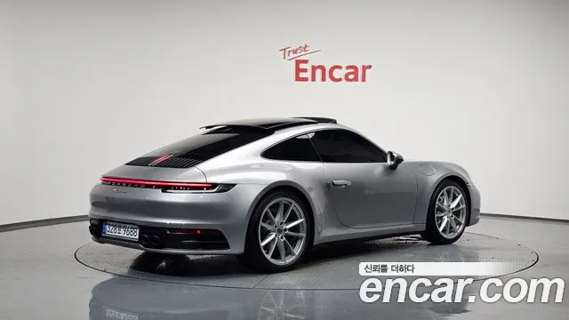 Porsche 911 2021