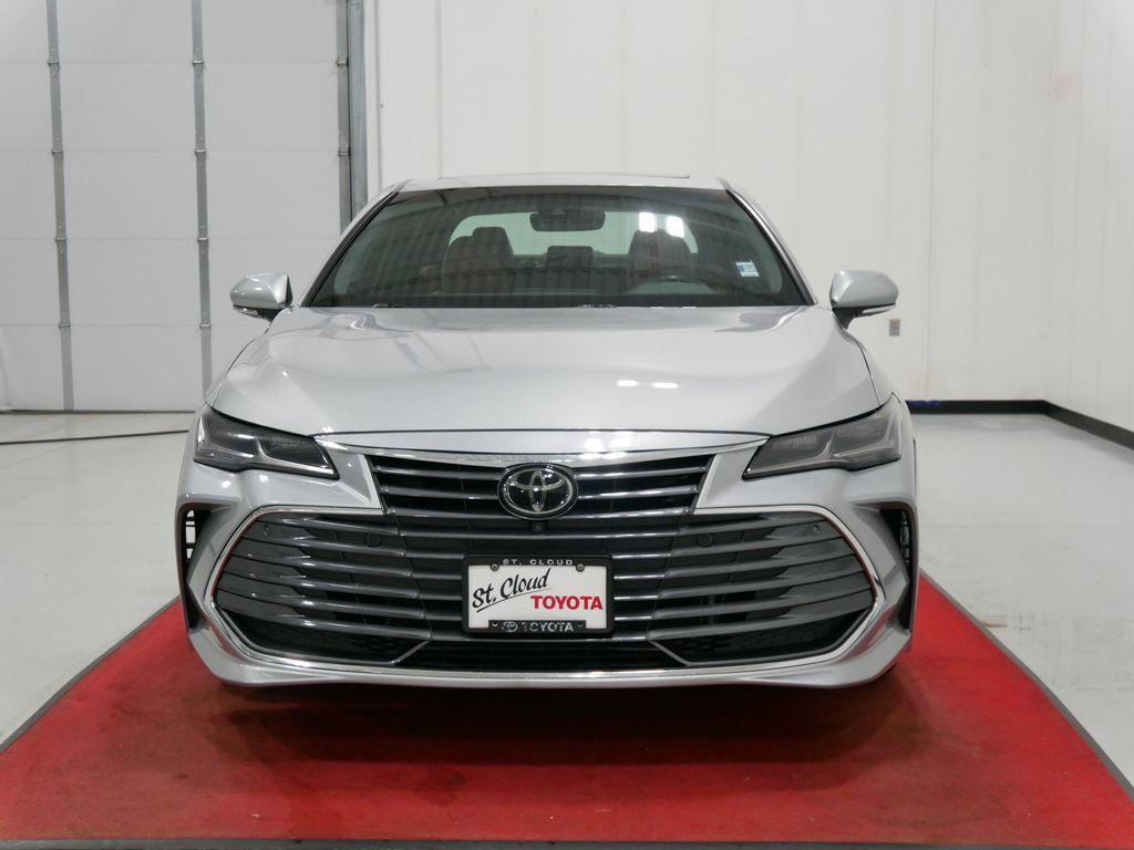 Toyota Avalon 2022