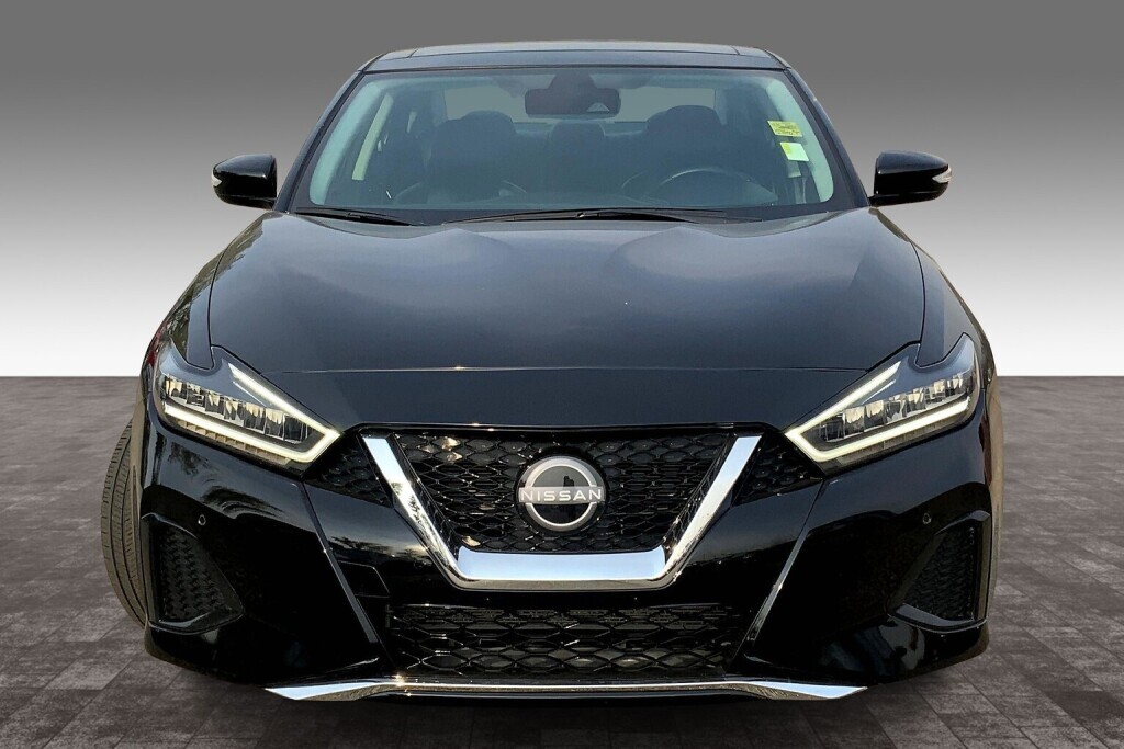 Nissan Maxima 2023