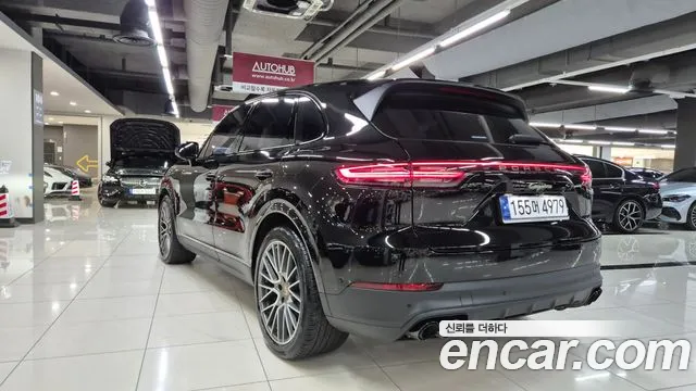 Porsche Cayenne 2023