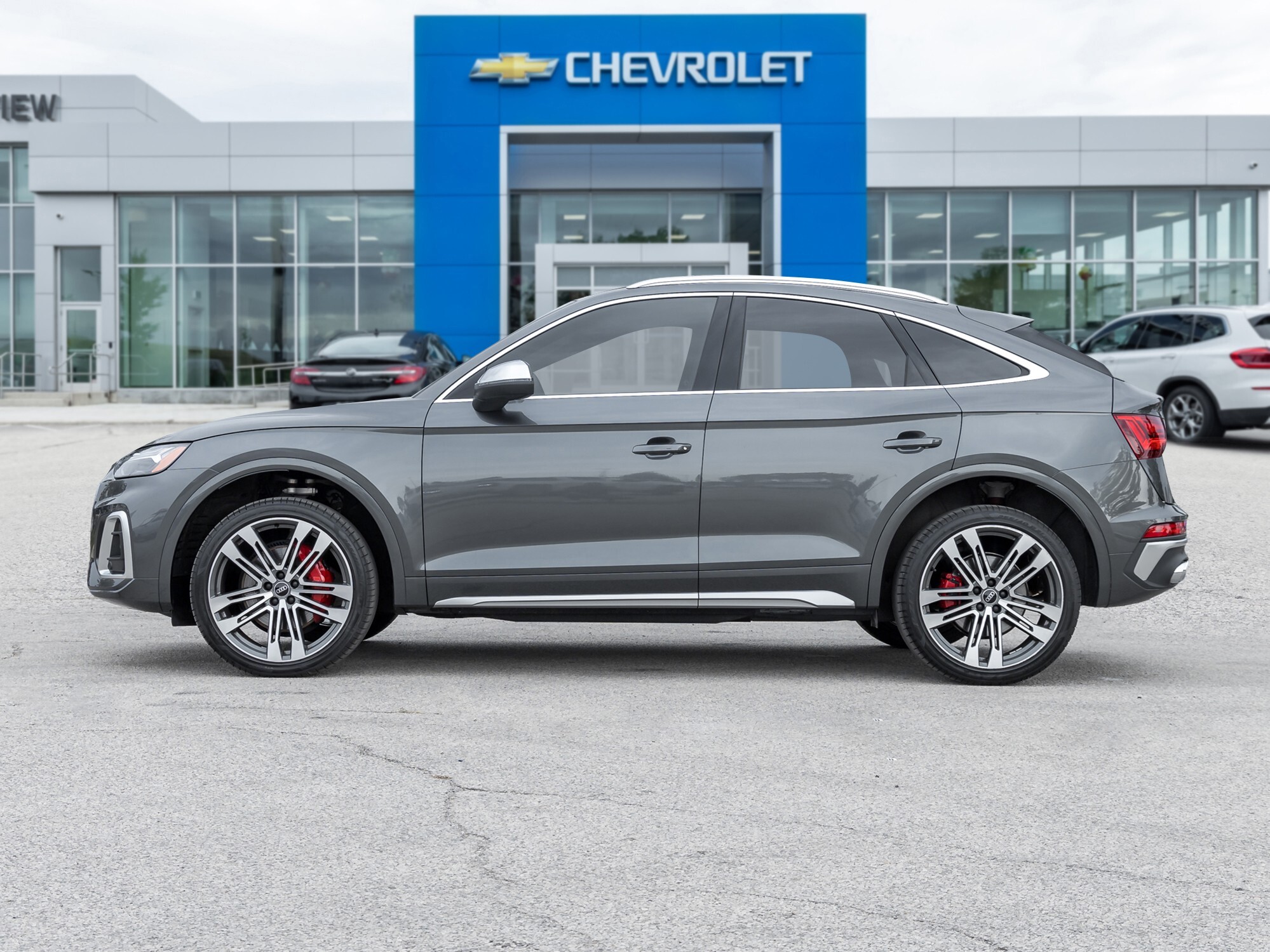 Audi SQ5 2024