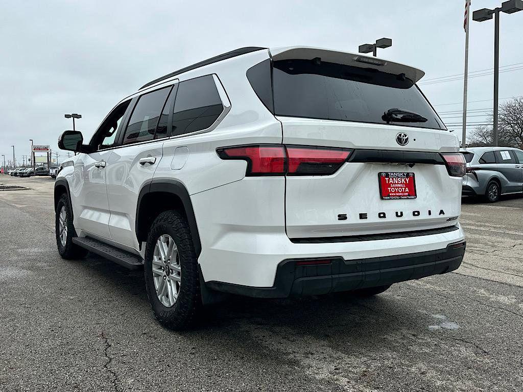 Toyota Sequoia 2025