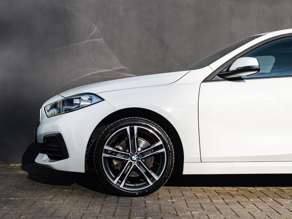 BMW 116 2022