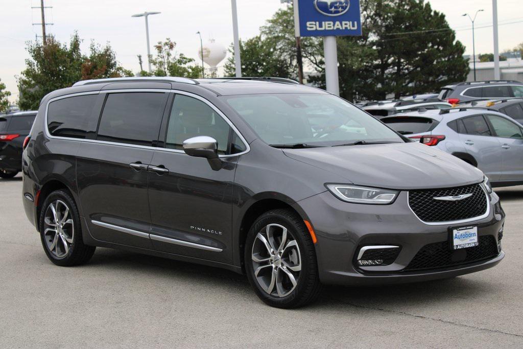 Chrysler Pacifica 2022