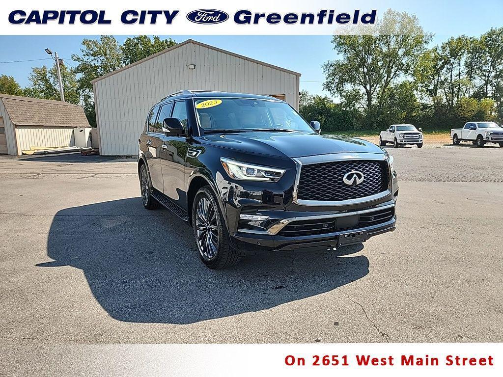 Infiniti QX80 2023