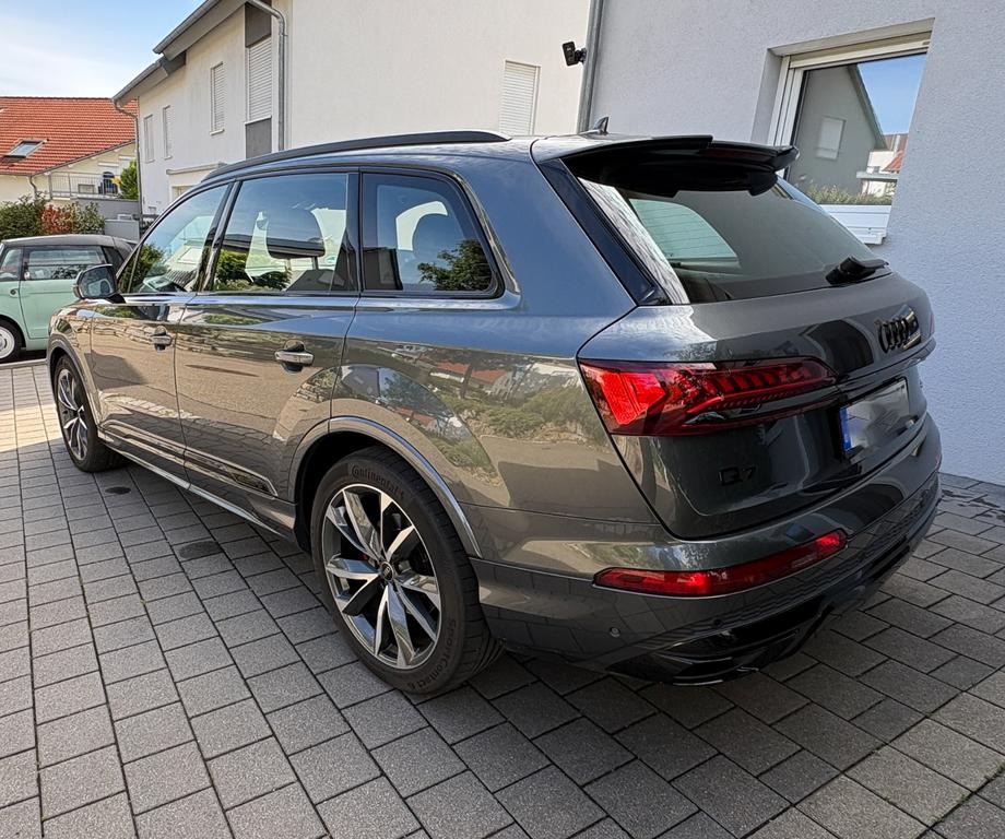 Audi Q7 2023