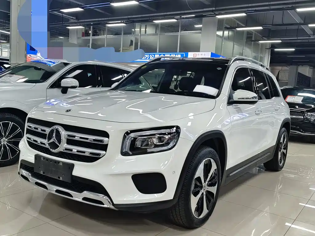Mercedes-Benz GLB 2021