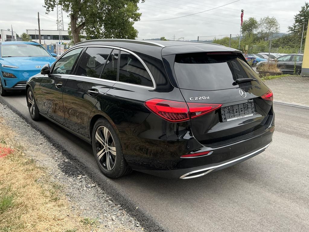 Mercedes-Benz C 220 2023