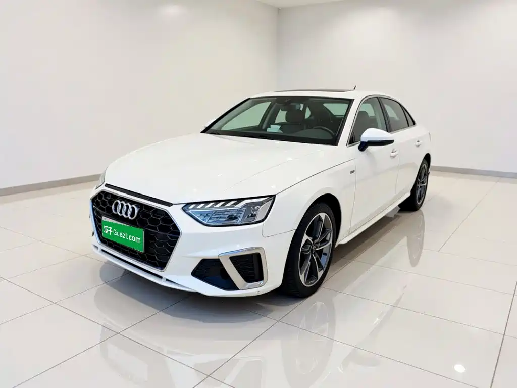 Audi A4 2022