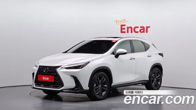 Lexus NX 2024