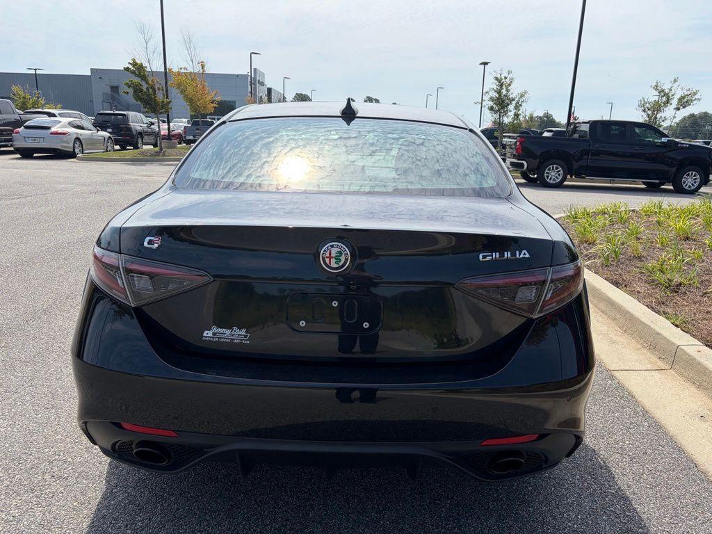 Alfa Romeo Giulia 2024