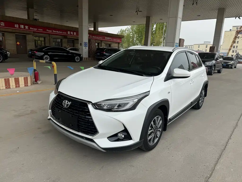 Toyota Yaris 2023