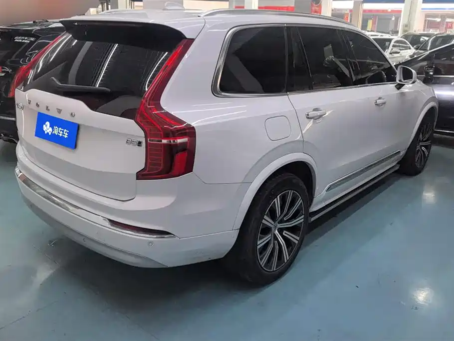 Volvo XC90 2022