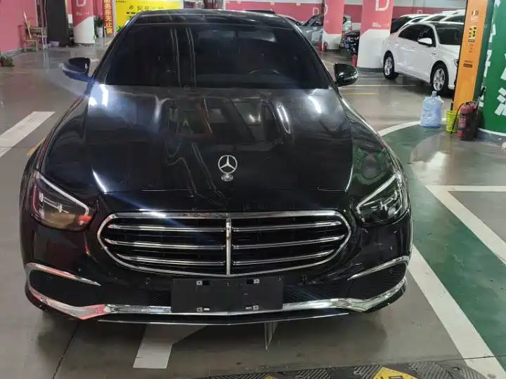 Mercedes-Benz E-Класс 2021