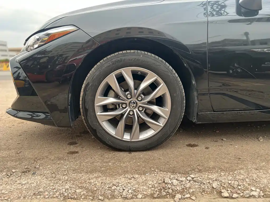 Toyota Avalon 2021