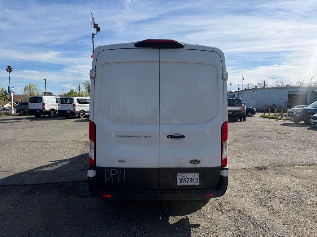 Ford Transit 2023
