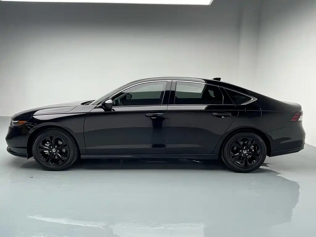 Honda Accord 2025