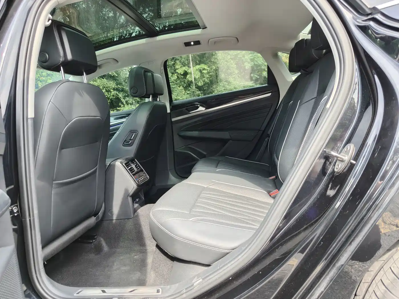 Volkswagen Passat 2022