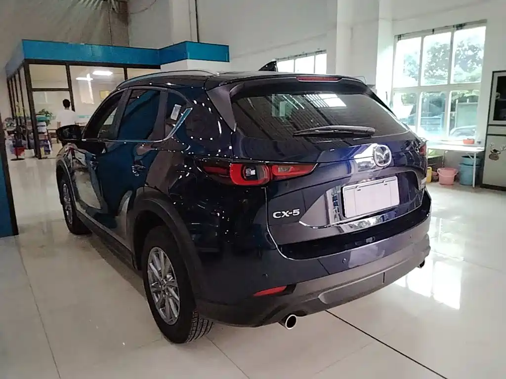 Mazda CX-5 2025