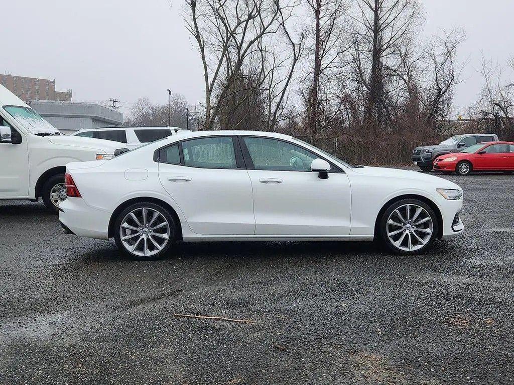 Volvo S60 2021