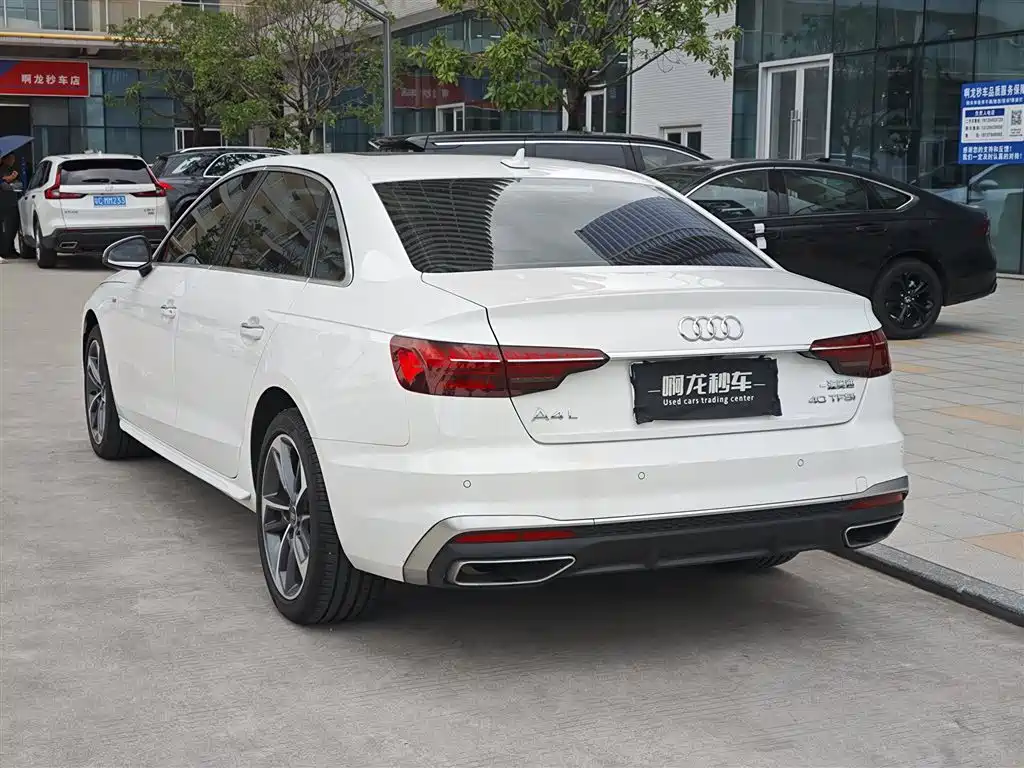Audi A4 2024