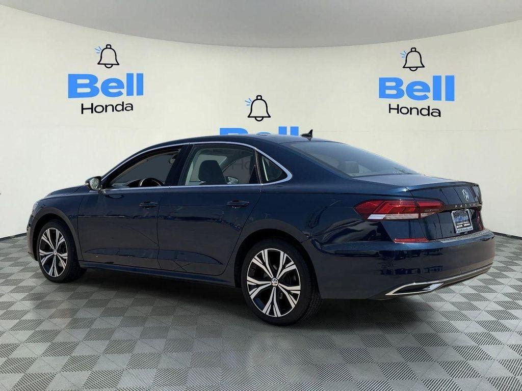 Volkswagen Passat 2022