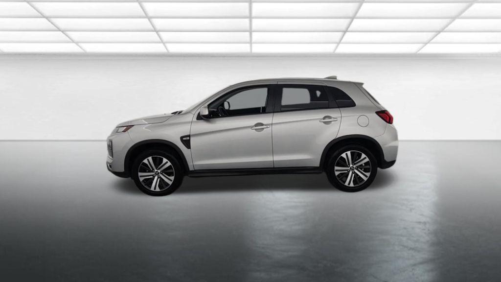 Mitsubishi Outlander Sport 2024