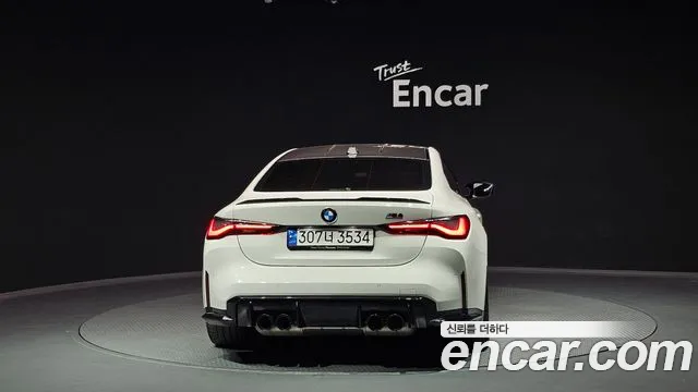 BMW M4 2023
