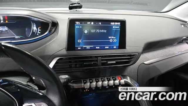 Peugeot 3008 2021