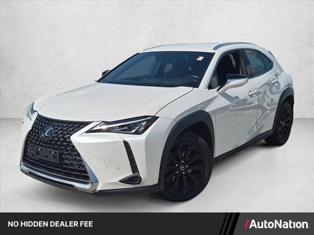 Lexus UX 2022