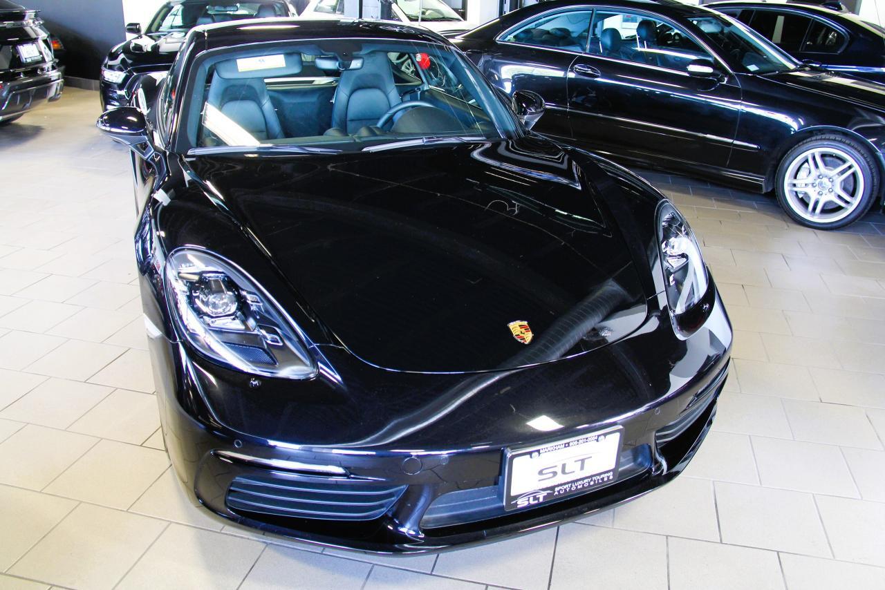 Porsche Cayman 2024