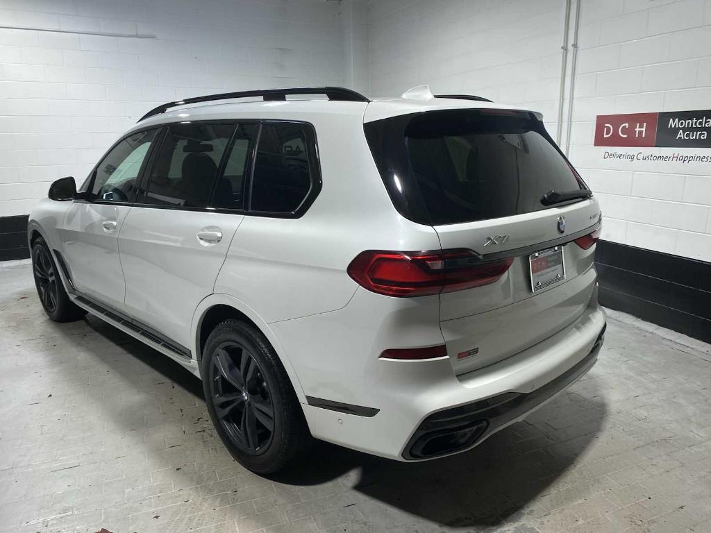 BMW X7 2021