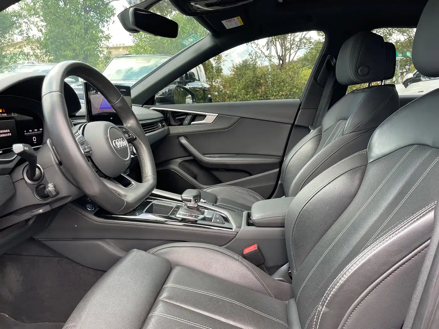 Audi A4 2023