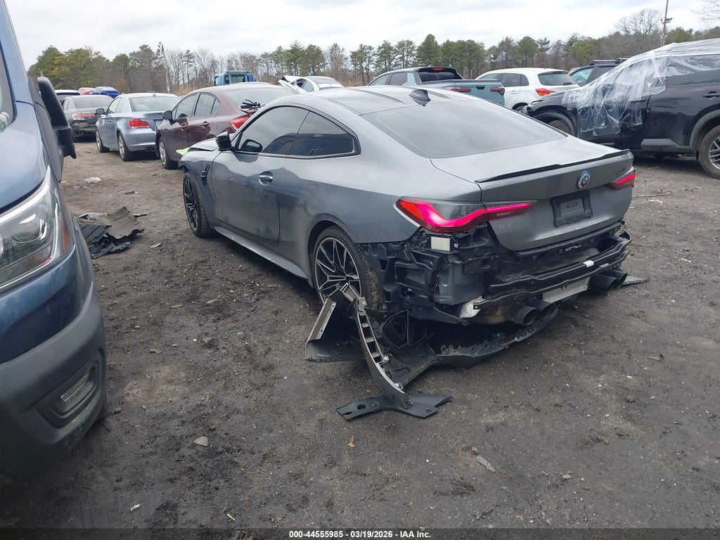 BMW M4 2023