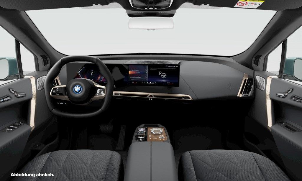 BMW iX 2023