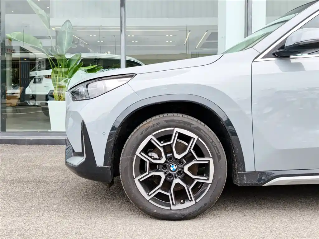 BMW X1 2025