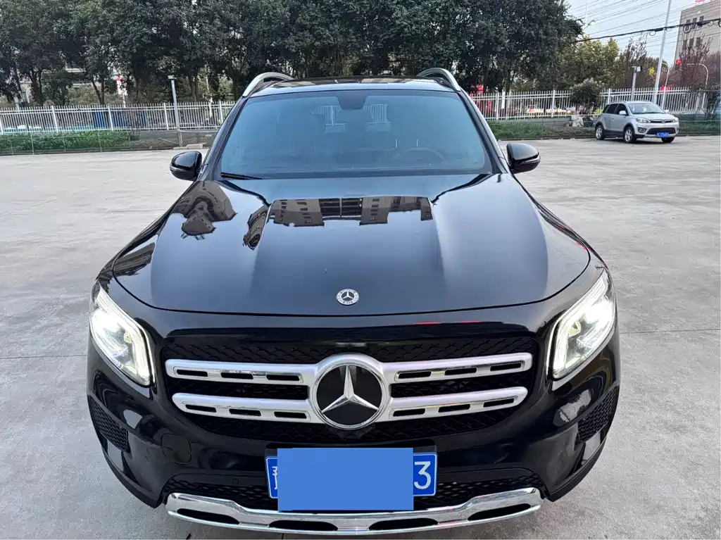 Mercedes-Benz GLB 2022