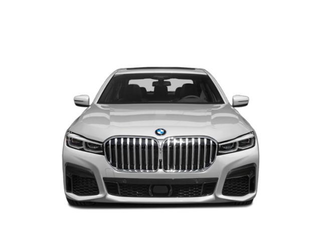 BMW 750 2022