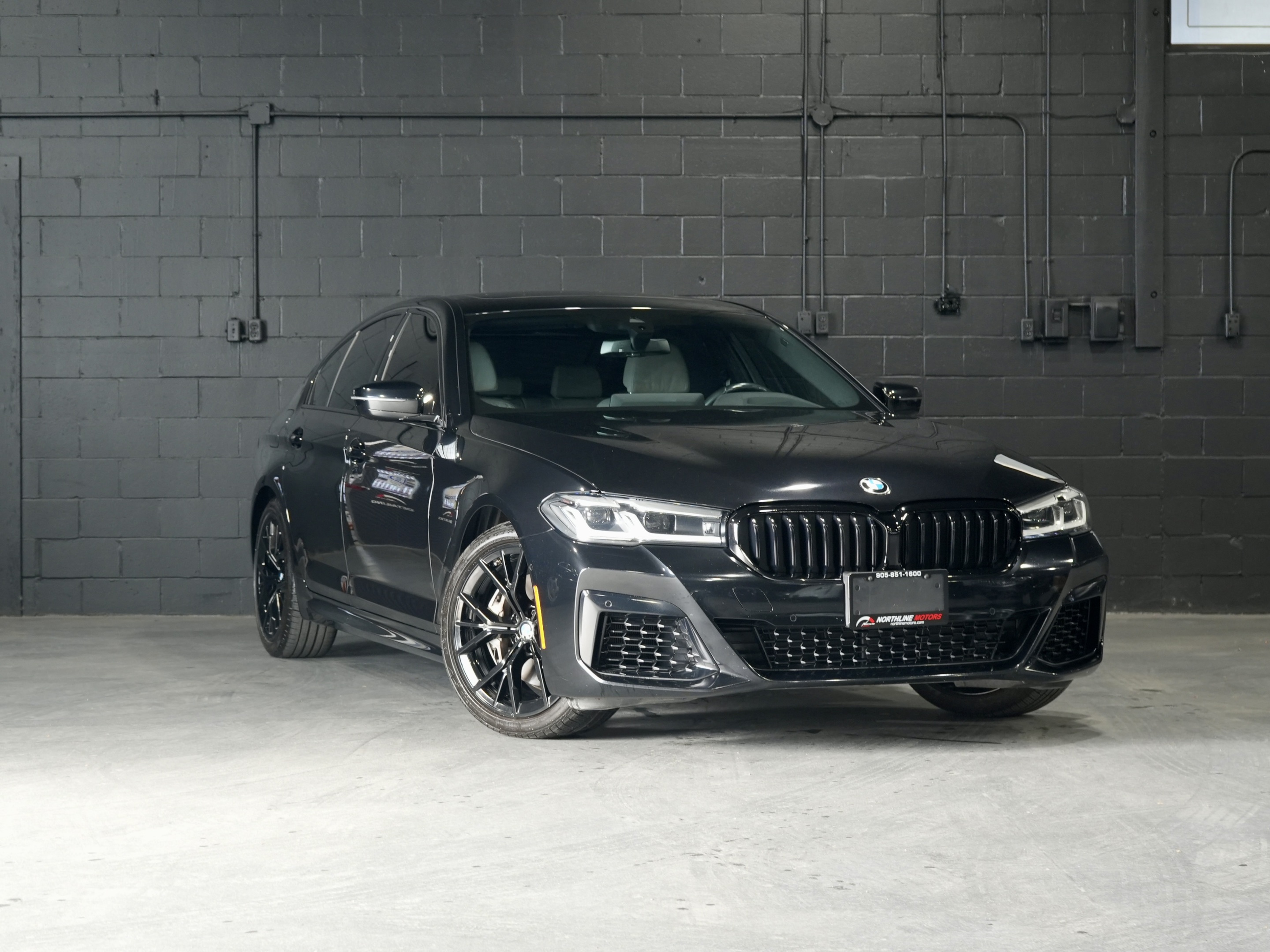 BMW 5 серии 2022