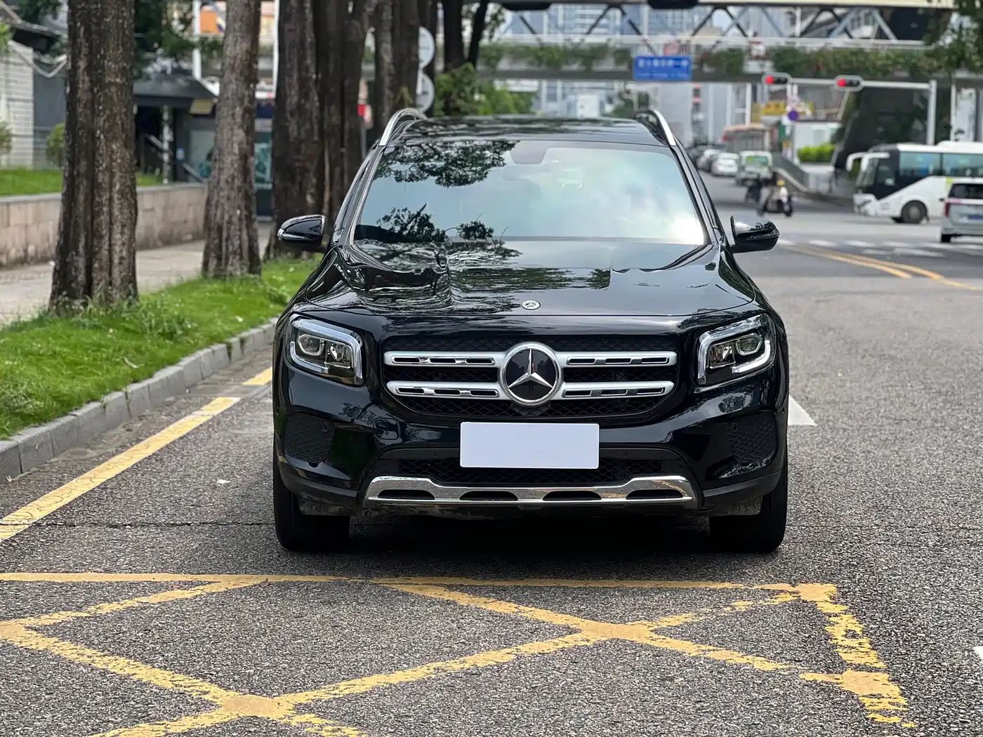 Mercedes-Benz GLB 2021