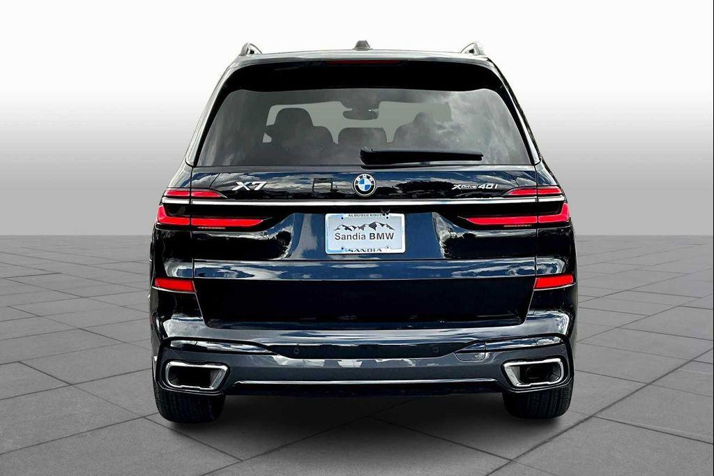 BMW X7 2023