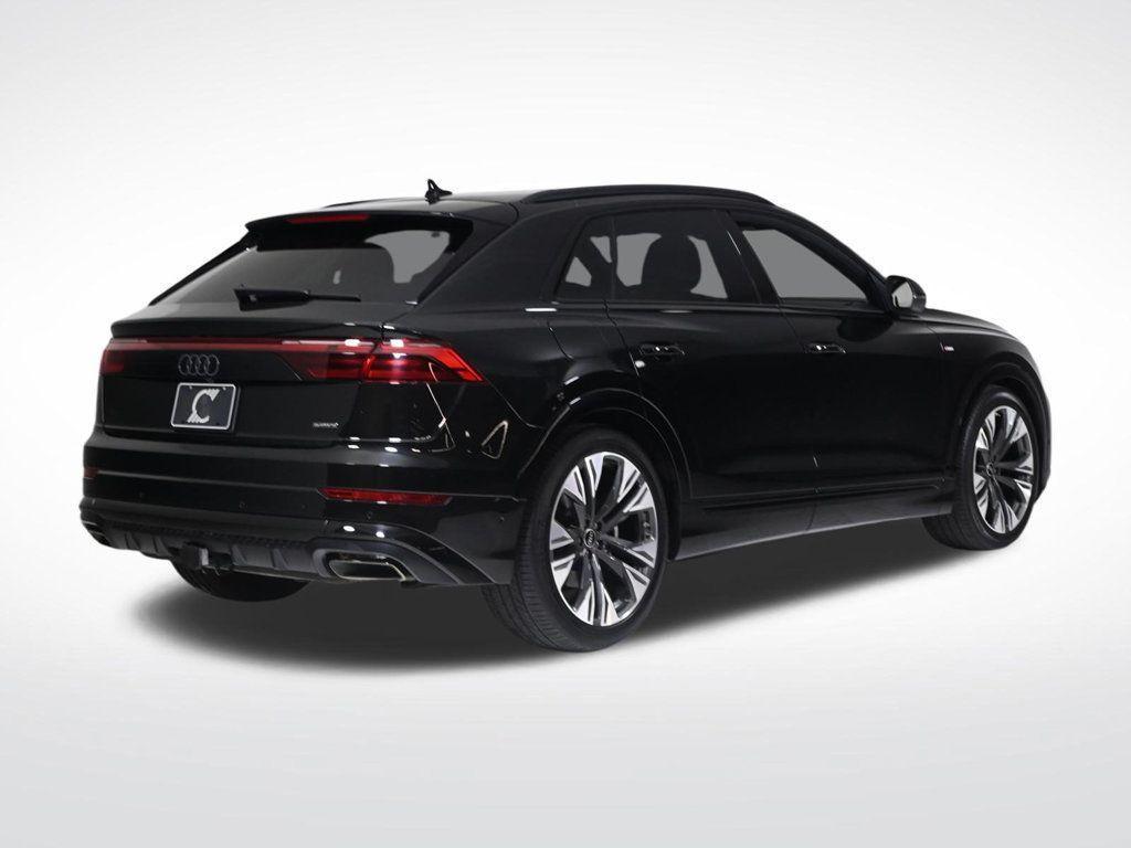 Audi Q8 2025