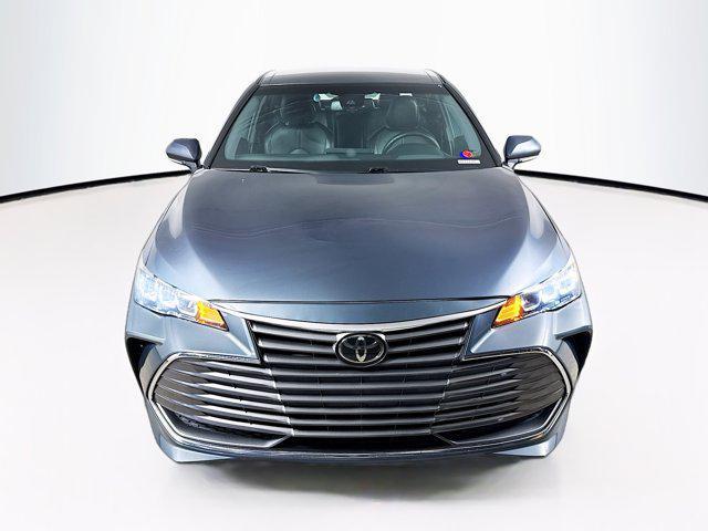 Toyota Avalon 2022