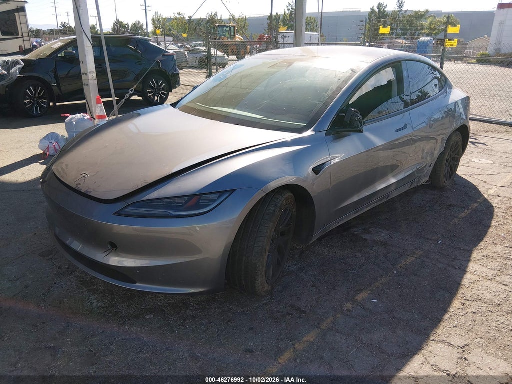 Tesla Model 3 2025