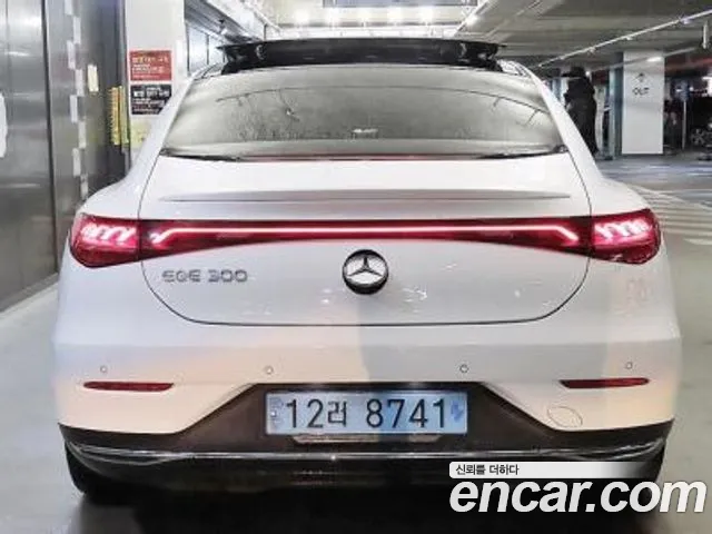Mercedes-Benz EQE 2023